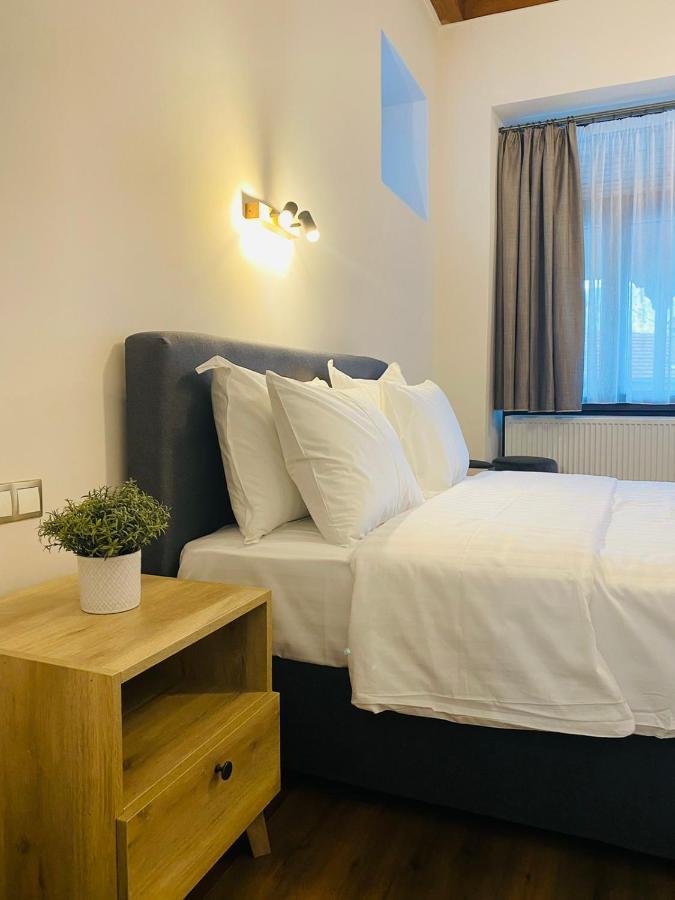 11 Luxury Metsovo